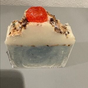 Eslira Natura Forest Mint Cake Handcrafted Soap 8 oz